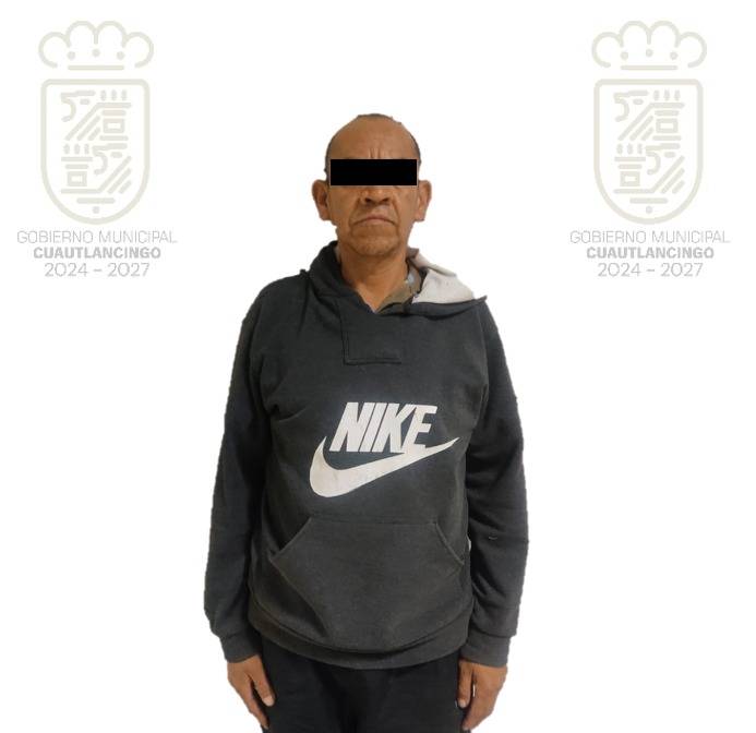 Policía Municipal de Cuautlancingo detiene a dos presuntos delincuentes