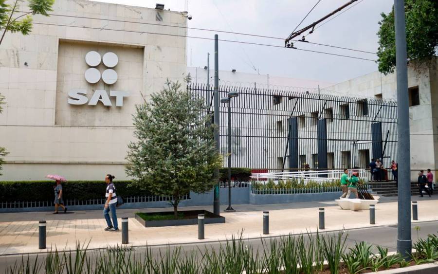 Denuncias de fallas en e.firma del SAT inquietan a contribuyentes