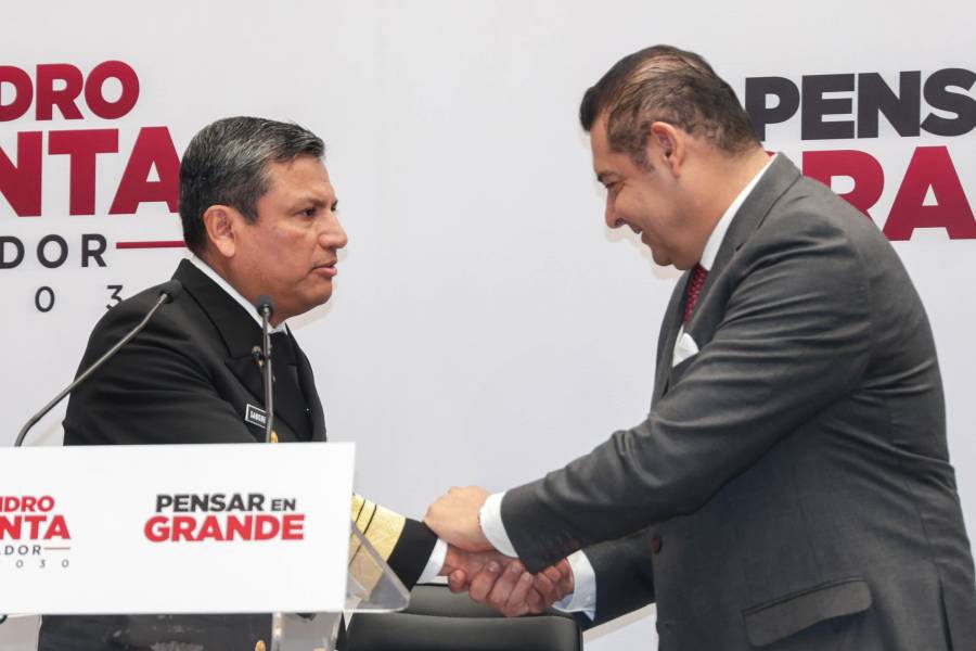 El vicealmirante Francisco Sánchez, nuevo Secretario de Seguridad Pública