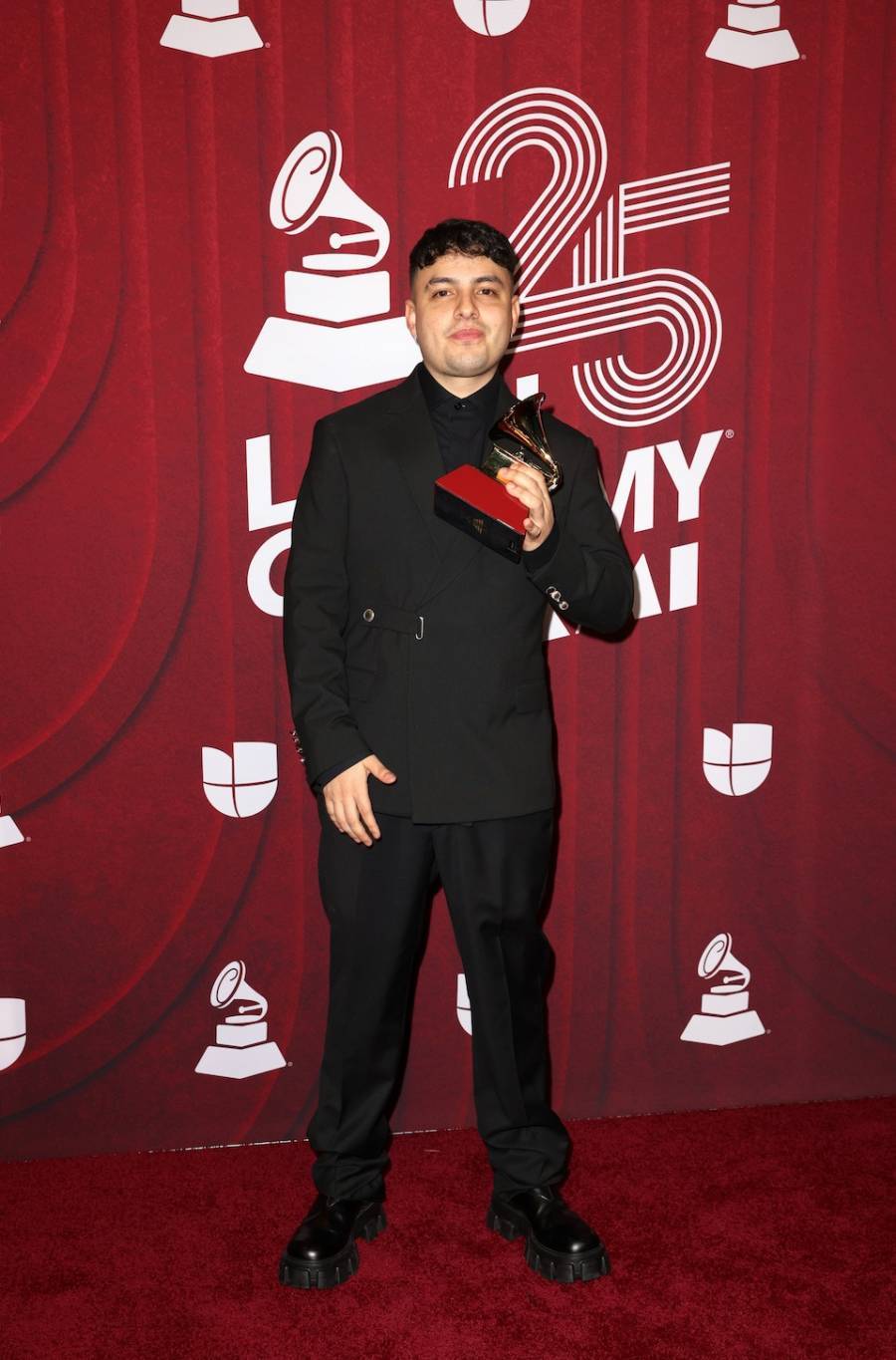 Keityn triunfa en los Latin Grammy con 