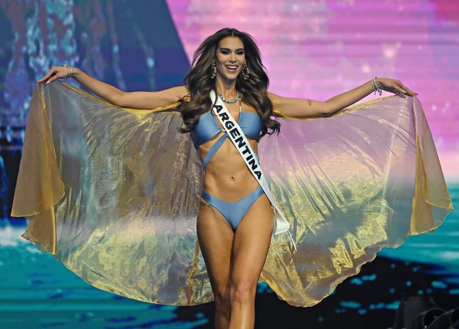 Miss Universo Argentina pierde su título tras controversiales declaraciones