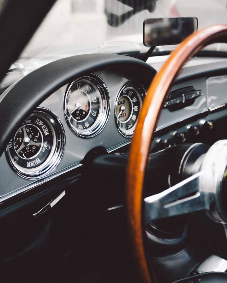 8 Consejos para Cuidar un Automóvil Clásico y Mantenerlo en Perfectas Condiciones