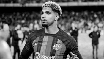 Ronald Araujo en negociaciones con la Juventus de Turin