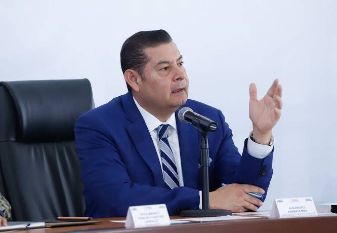Policía Estatal redujo tiempos de respuesta en reportes de robo de autos: Armenta