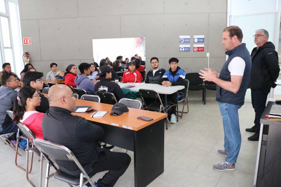 Capacita el IMDP a las y los profesores de las Escuelas de Iniciación Deportivas
