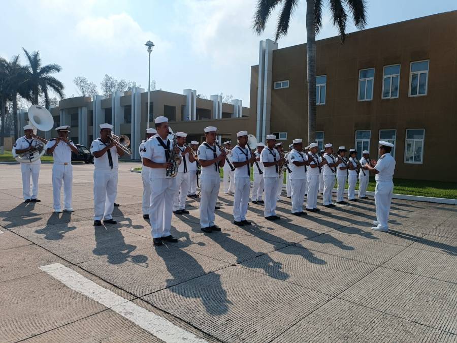 La Secretaría de Marina convoca a jóvenes mexicanos a ingresar a sus establecimientos educativos navales