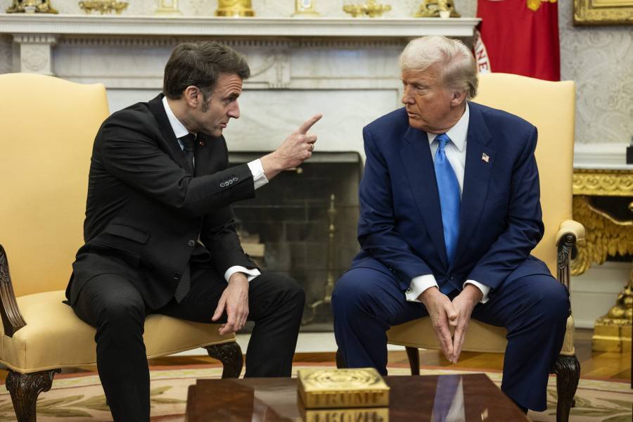 Macron y Trump promete trabajar juntos por la paz en Ucrania