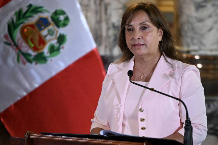 Dina Boluarte se niega a declarar ante la Fiscalía por presunta obstrucción de la justicia