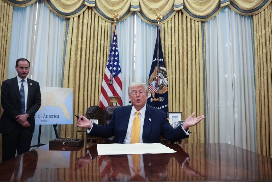 Trump dice que venderá permisos de residencia 