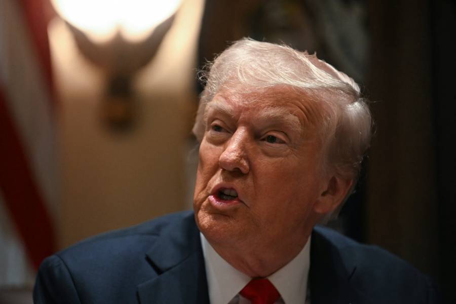 Trump dice que los aranceles a México y Canadá se aplicarán el 2 de abril