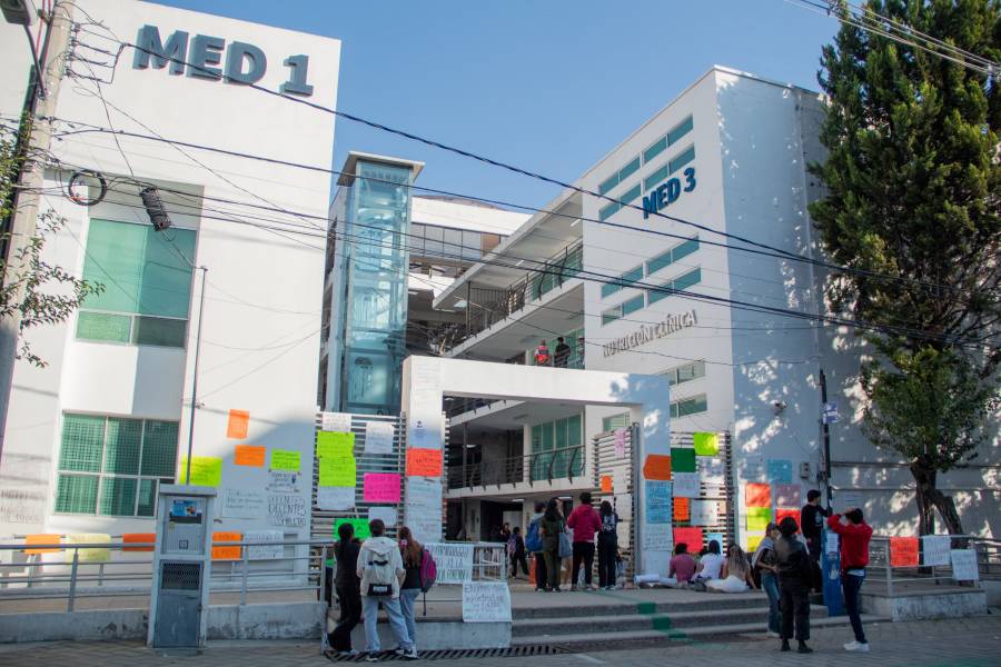 Facultad de Medicina BUAP regresa a clases