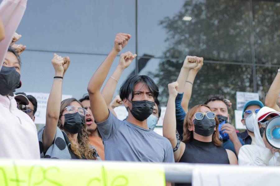 Continúa paro en CU, estudiantes se niegan a entregar pliego petitorio
