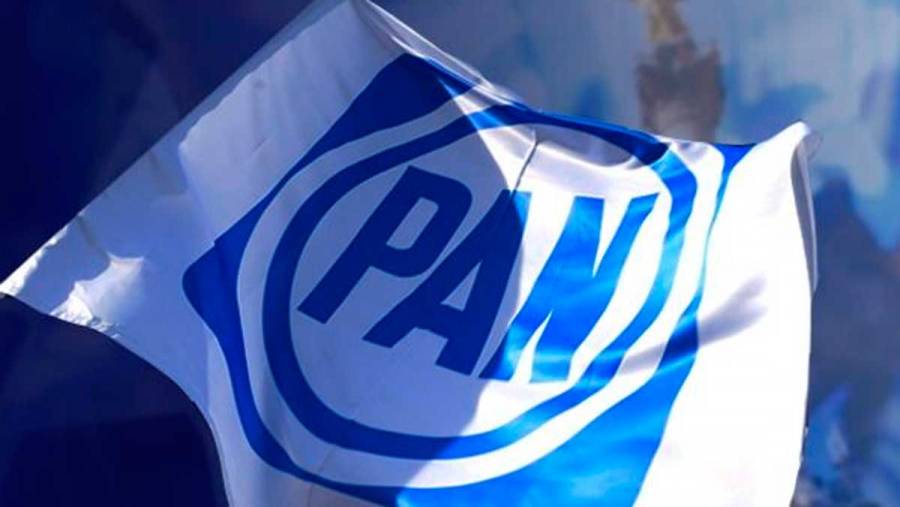 Desamparó Augusta Díaz de Rivera a candidatas del PAN