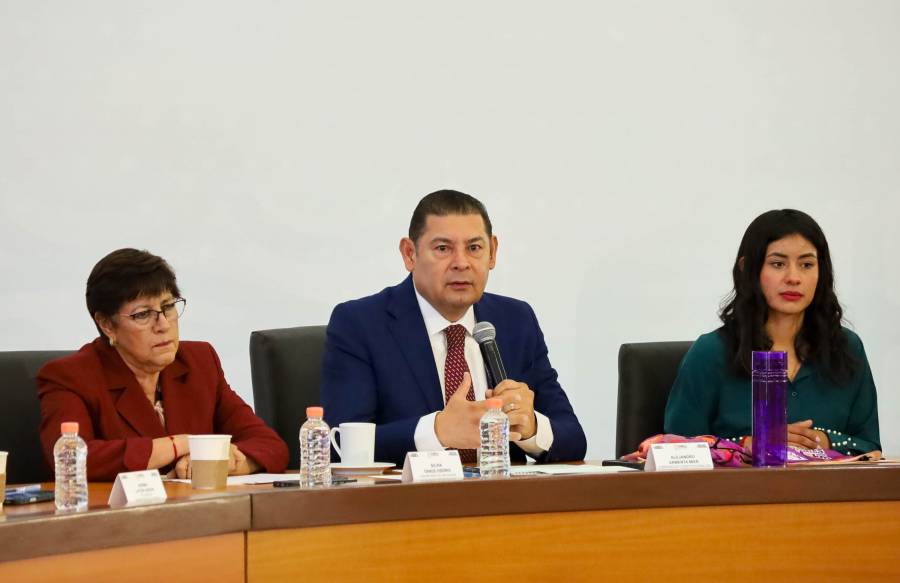 Advierte Armenta no cerrar los ojos ante abusos del transporte público