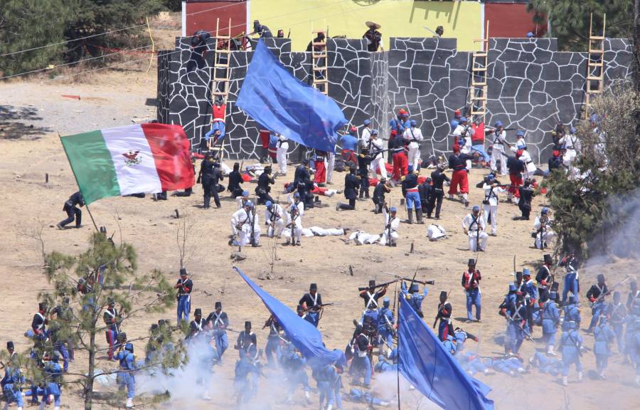 Puebla honra legado de la Batalla del 5 Mayo con esenificación monumental