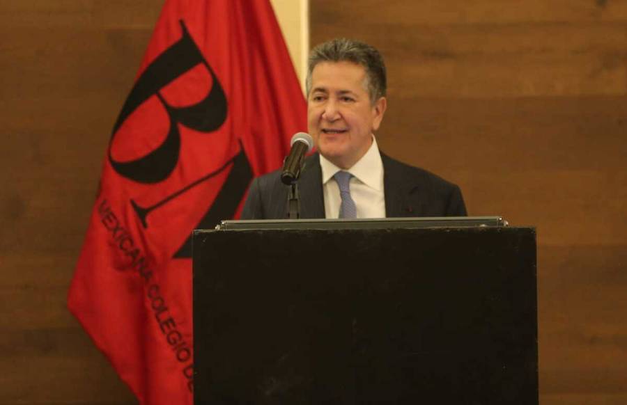 Barra Mexicana y Stanford aplauden pausa en iniciativa de telecomunicaciones; piden análisis de derechos humanos