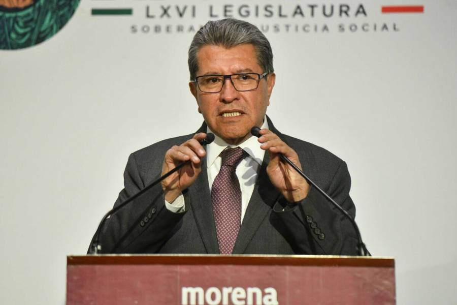 Monreal exige a la FGR investigar red binacional de huachicol que opera desde México hacia Asia