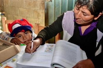 Atiende SEP a 117 mil 793 madres de familia con los servicios educativos del INEA
