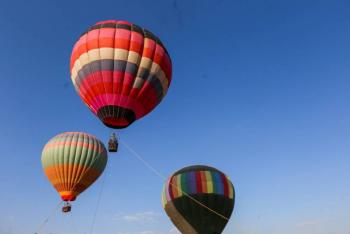Incendio de globo aerostático deja un muerto durante festival en Zacatecas
