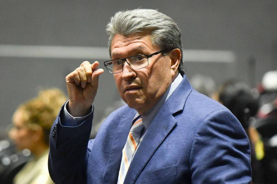 Tensión diplomática por militarización de frontera sur de EEUU, advierte Monreal