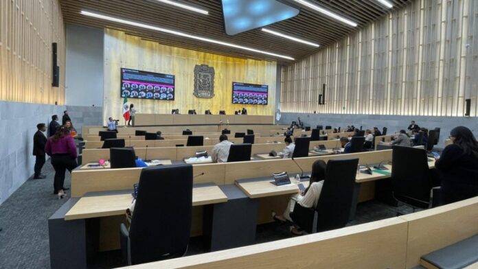 Congreso de Puebla Disuelve Ayuntamientos Ligados a los González Vieyra