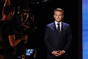 Macron amenaza con sanciones 