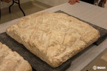 Recibe México fragmento de panel maya, en Estados Unidos