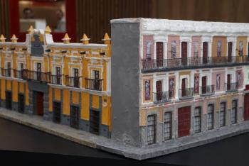 Congreso expone miniaturas de edificios emblemáticos  de Puebla