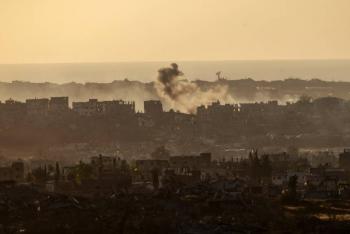 Gaza amanece de luto tras una noche de intensos bombardeos israelíes