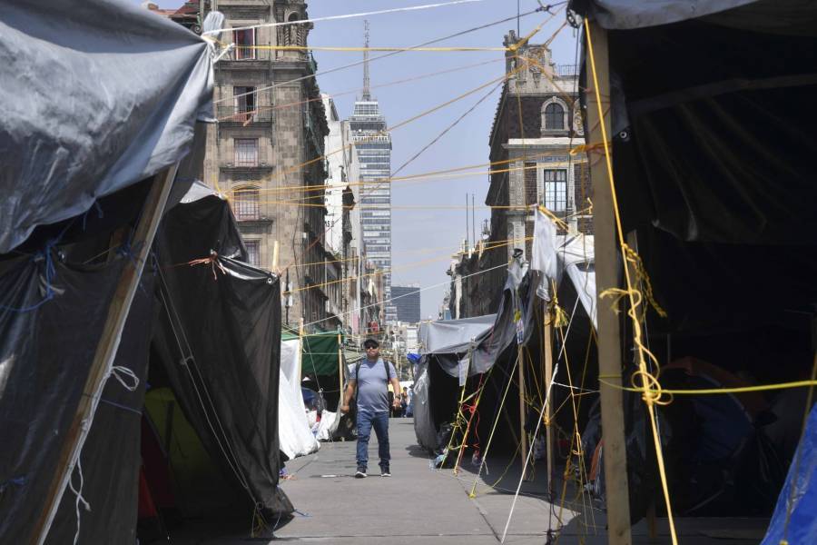 Continúa plantón de la Sección 22 del SNTE en CDMX; exigen abrogación de la Ley del ISSSTE 2007
