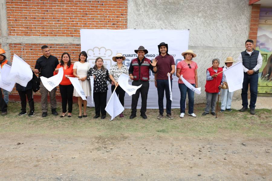 Omar Muñoz arrancó obras de pavimentación en Sanctorum