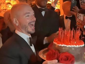 J Balvin celebra su cumpleaños 40 con tremenda fiesta en Italia