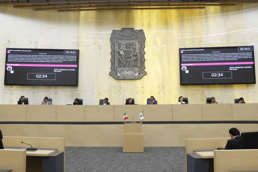 Congreso de Puebla frena destitución de edil de Calpan; exige pruebas al Cabildo