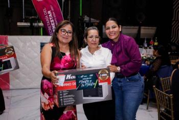Reconoce Lupita Cuautle a las y los docentes de San Andrés Cholula
