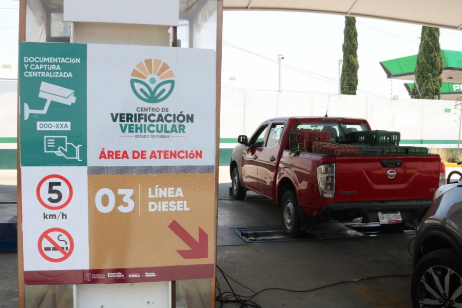 Verificentros de Huauchinango, Boulevard Forjadores y Hermanos Serdán reanudan labores