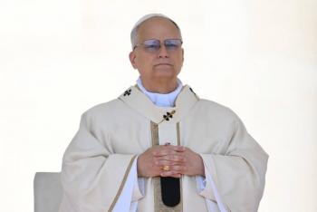 León XIV reafirma el valor del matrimonio tradicional y condena el atentado contra la vida