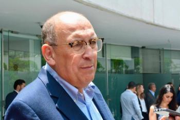 Moreira acusa que México avanza hacia una dictadura y denuncia crisis económica