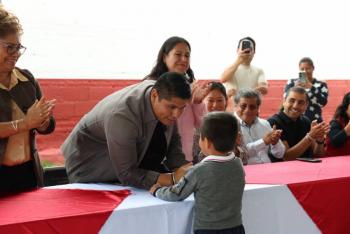 Entrega Omar Muñoz obras de rehabilitación en CAIC de Almecatla