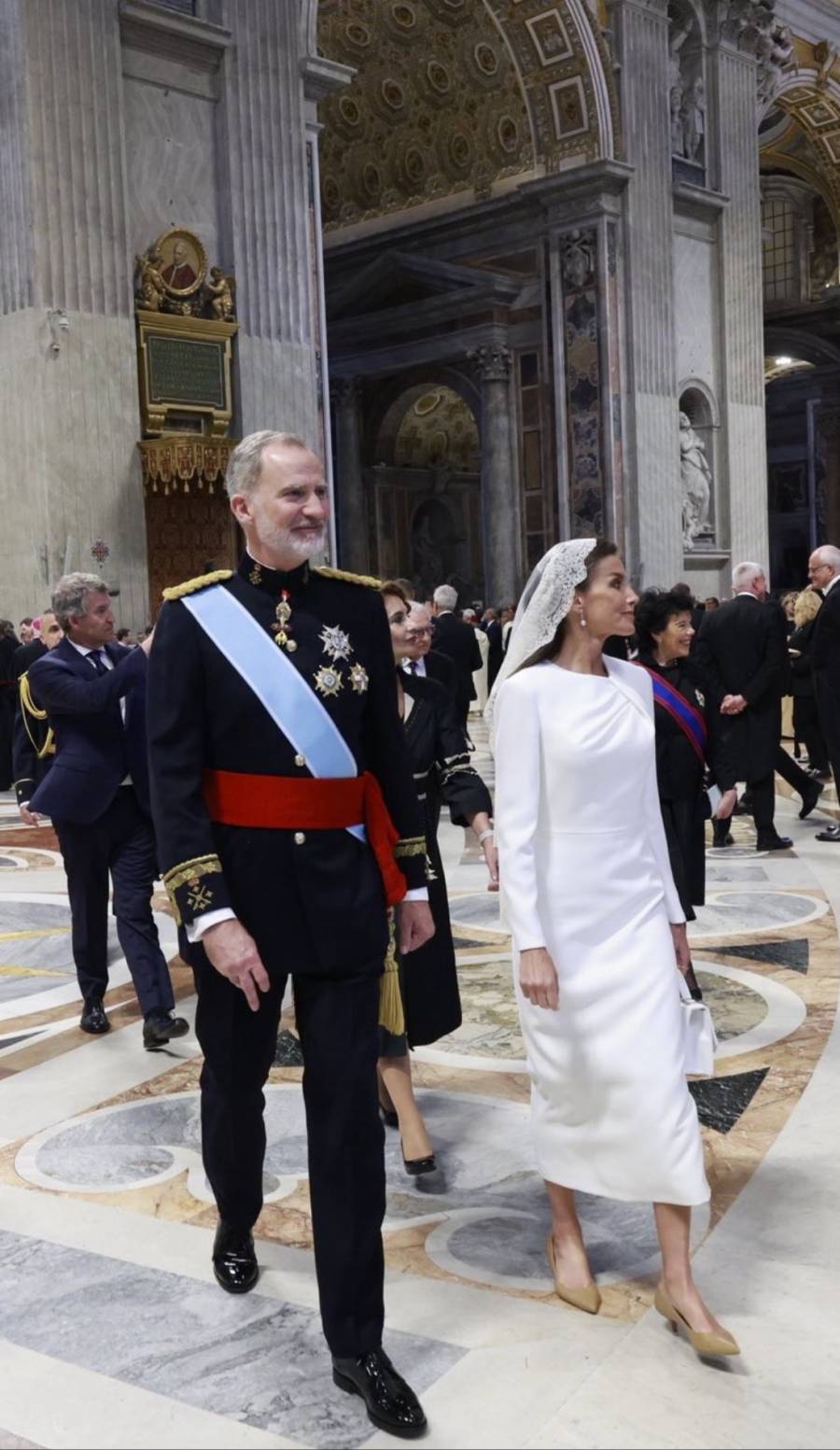 Presidenta reitera su llamado a España a pedir disculpas a México tras dar premio Princesa de Asturias a Museo de Antropología