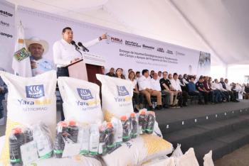 Entrega Armenta 18 mdp en Obra Comunitaria en Tlachichuca