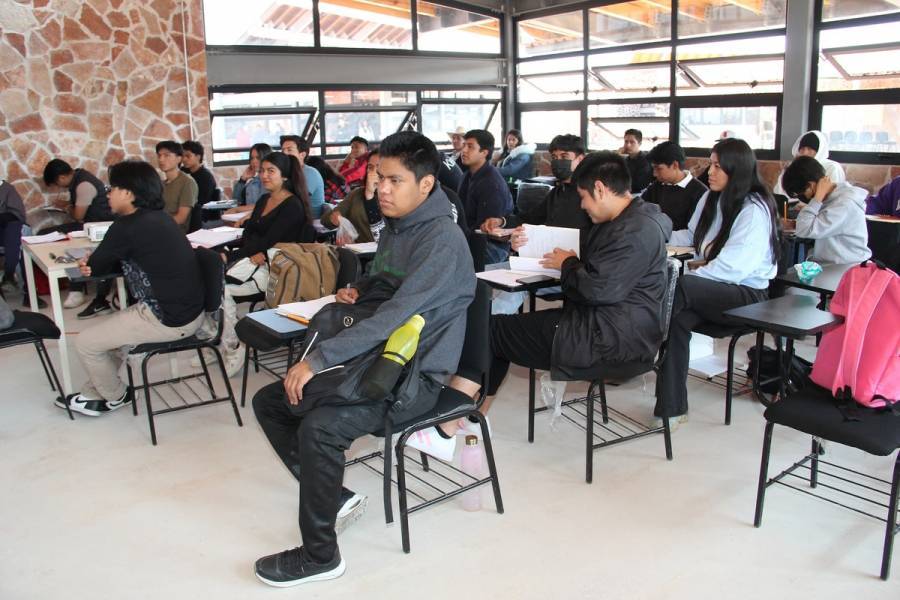 Convocatoria de las UBBJ garantiza acceso de más jóvenes a la Educación Superior: Mario Delgado