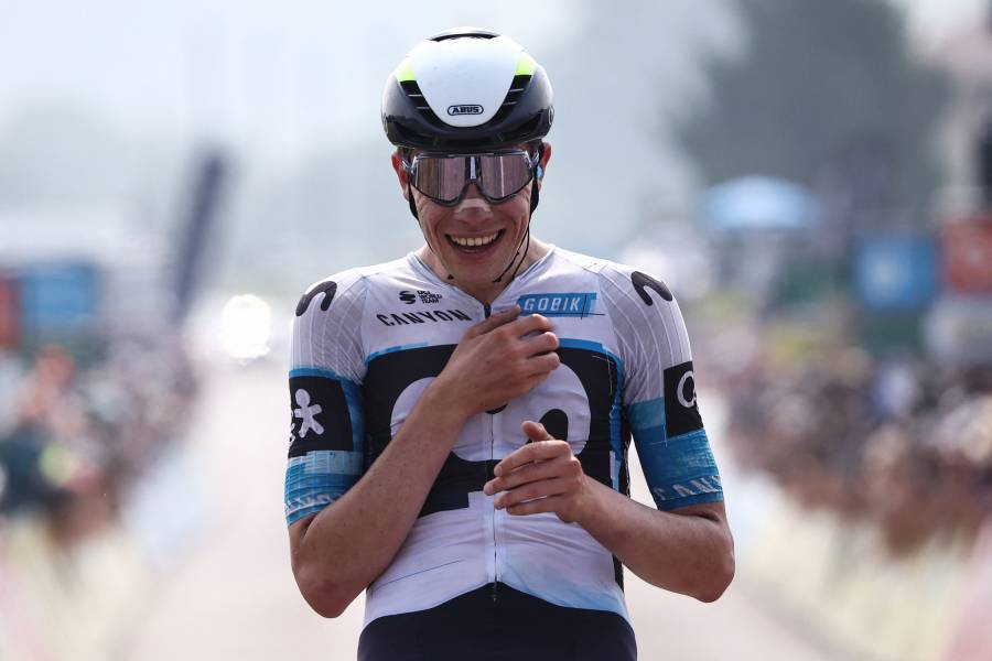 El español Iván Romeo gana la tercera etapa del Dauphiné y es líder