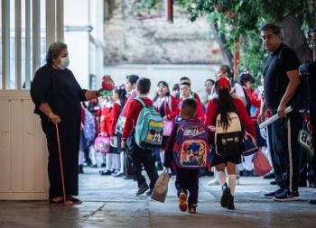 Publica SEP calendario oficial para el ciclo escolar 2025-2026