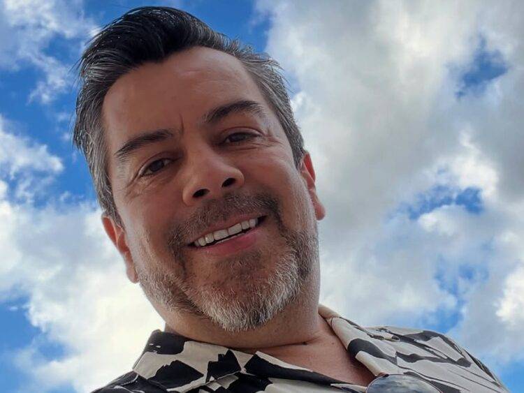 Carlos Espejel habla de la rehabilitación de su escuela de actuación, tras incendio