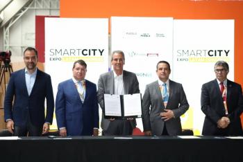 Pepe Chedraui encabeza firma de convenio Red Sí por Puebla
