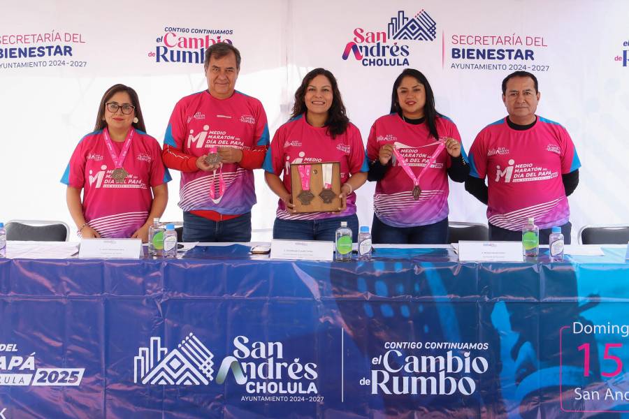 San Andrés Cholula Presenta Medalla de Medio Maratón del Día del Padre
