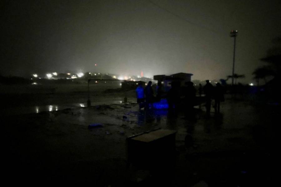 Huracán Erick se degrada a categoría 1 tras impactar en Oaxaca  Nación jueves 19 de junio de 2025 -