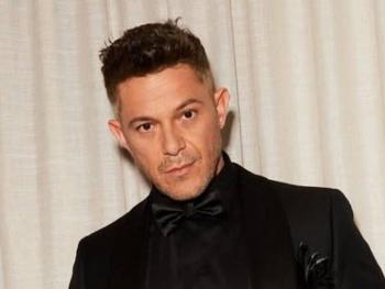 Alejandro Sanz responde a señalamientos negativos de fan