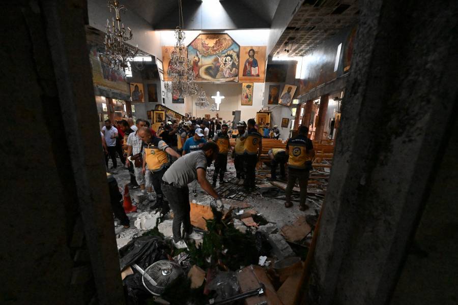 Atentado suicida durante misa en iglesia de Siria deja al menos nueve muertos y trece heridos
