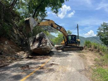 Restablece SICT circulación en más de mil 400 km de carreteras tras paso del huracán Erick